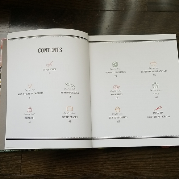 The Complete Keto Cookbook - Picture 2 of 4